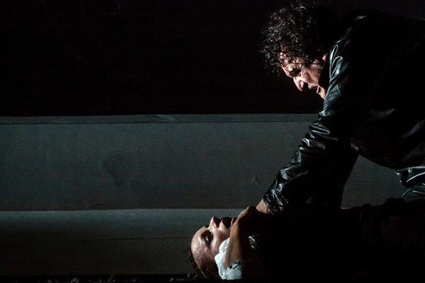 Desdemona és Otello: Létay Kiss Gabriella és Rafael Rojas (fotó: Vermes Tibor)