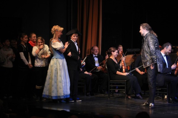 Jelenet az Operácska-sorozat Don Giovanni-előadásából (fotó: Bócsi Krisztián)