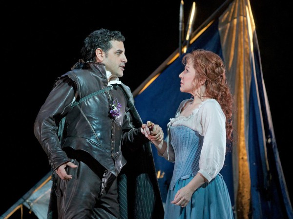 Elena és Giacomo: Joyce DiDonato és Juan Diego Flórez (fotó: Ken Howard / Metropolitan Opera)